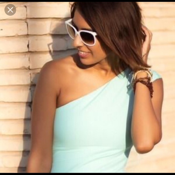 Zara Trafaluc Mint One Shoulder Dress - Picture 2 of 6